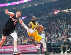 步行者狂砍詹姆斯分，全明星入选迎来新赛季高光！