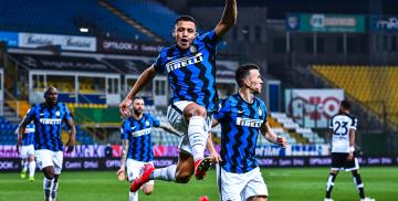 克罗托内主场负于帕尔马，状态低迷的简单介绍